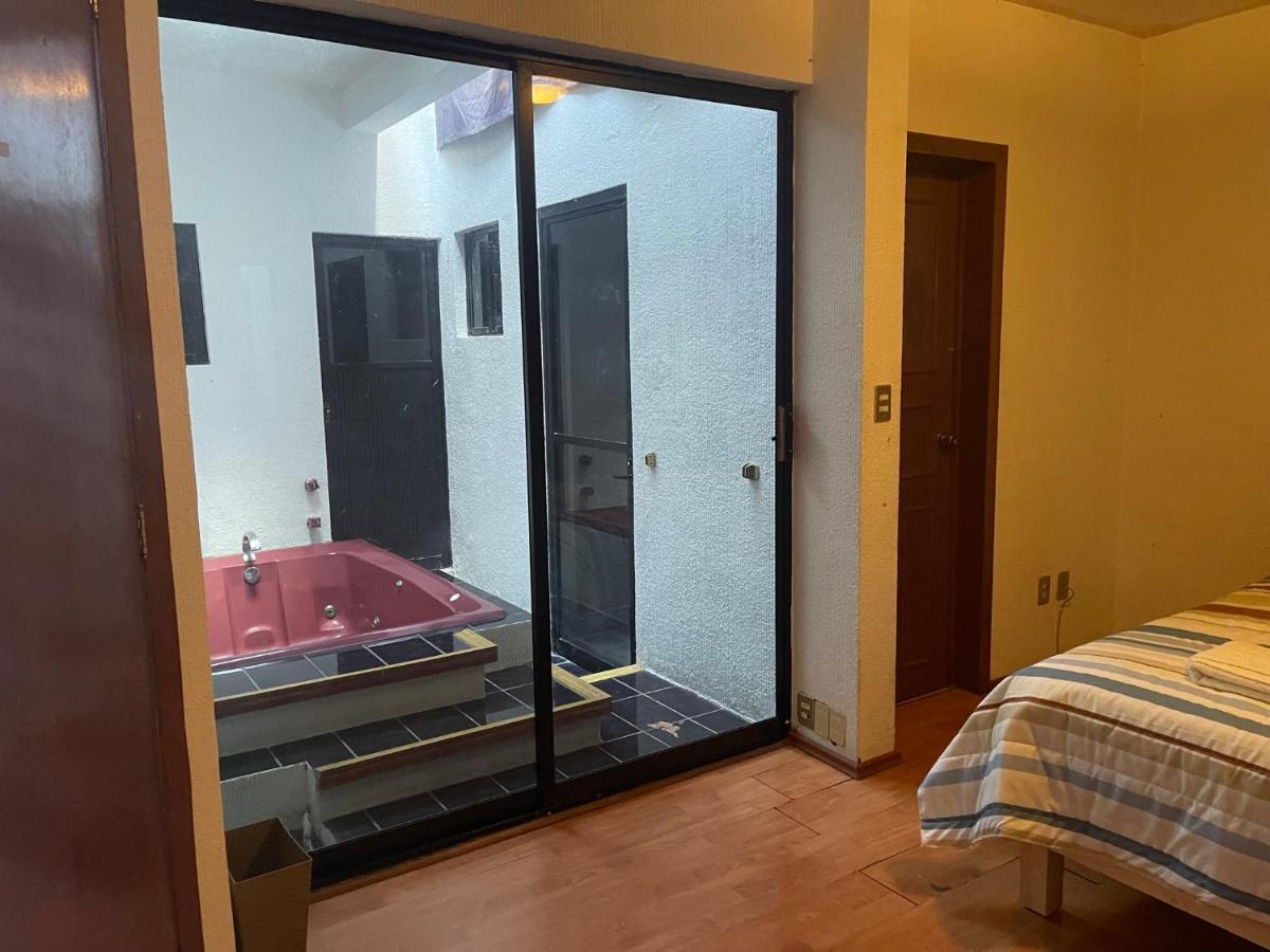 Comoda Habitacion A 10 Min Del Centro Historico De Querétaro Eksteriør billede